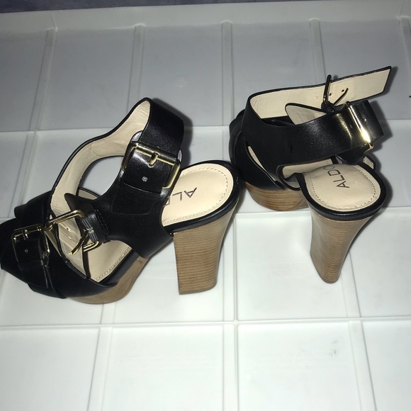 Aldo Open Toe Heels - Picture 3 of 5